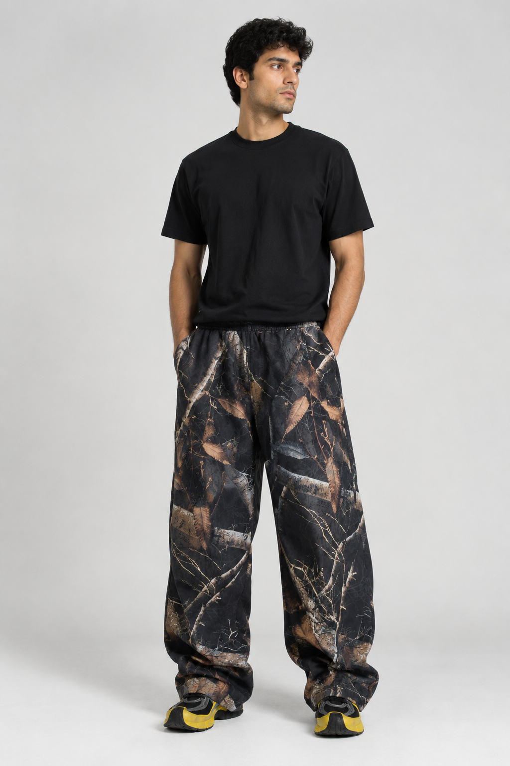 REAL TREE TRACKPANTS