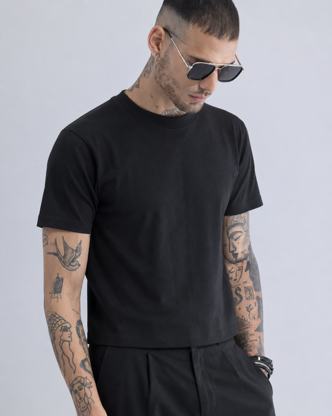 Black Crop Tee